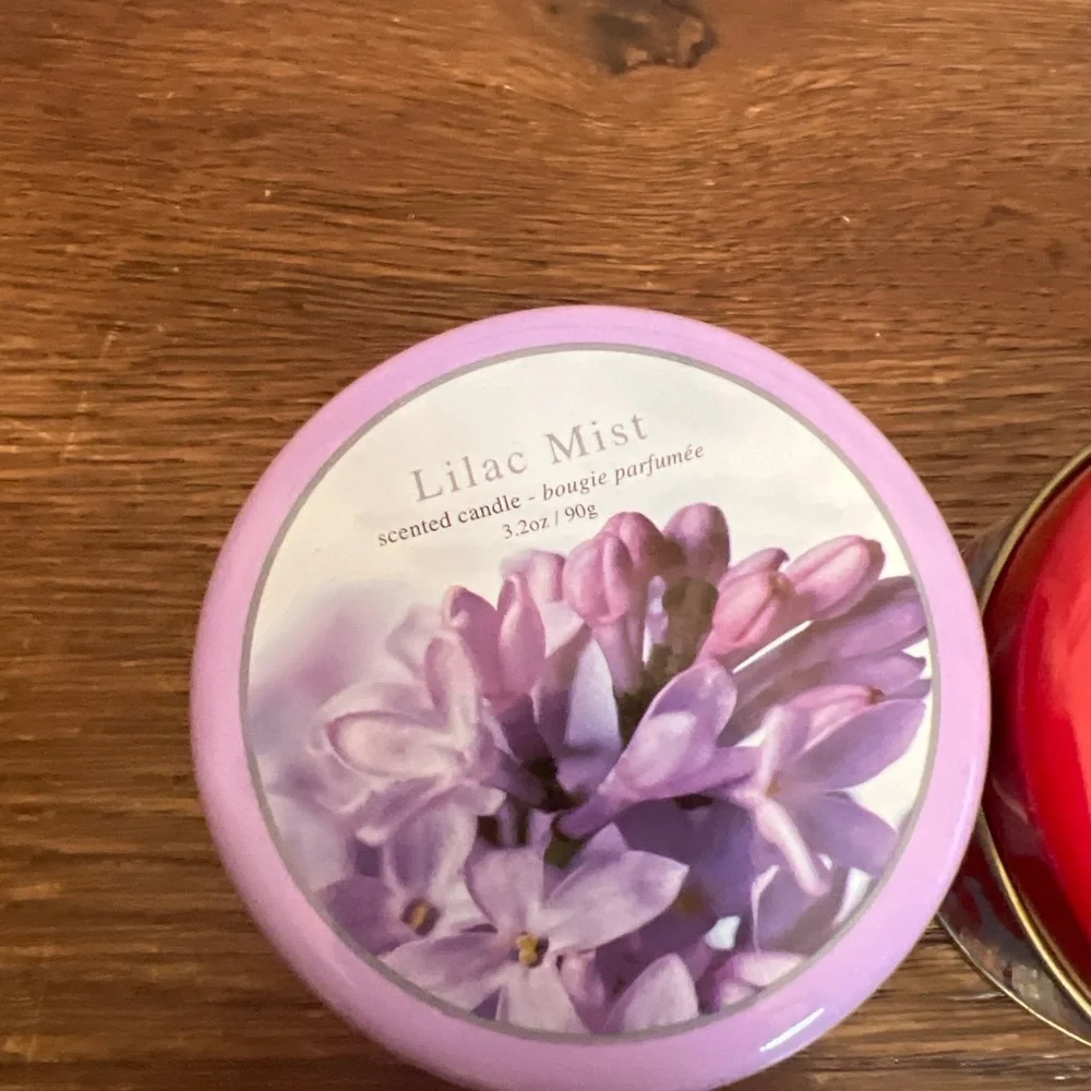 Set of 2 Scented Candles – Lilac Mist & Vanilla Decorative Tins 3.2 oz Each